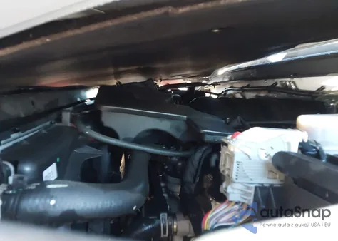 2018 GMC Yukon Xl Denali z USA, uszkodzony, nr VIN 1GKS2HKJ9JR120906